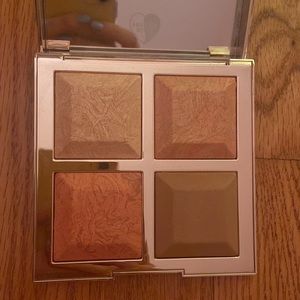 Becca BFFs Khloe and Malika bronze blush and glow palette